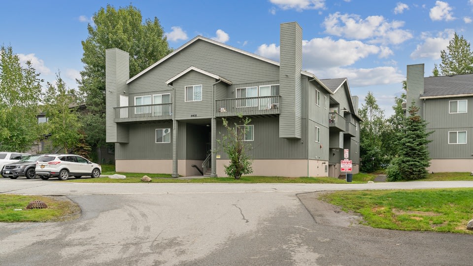 ReNew Bayshore Townhomes Image 1