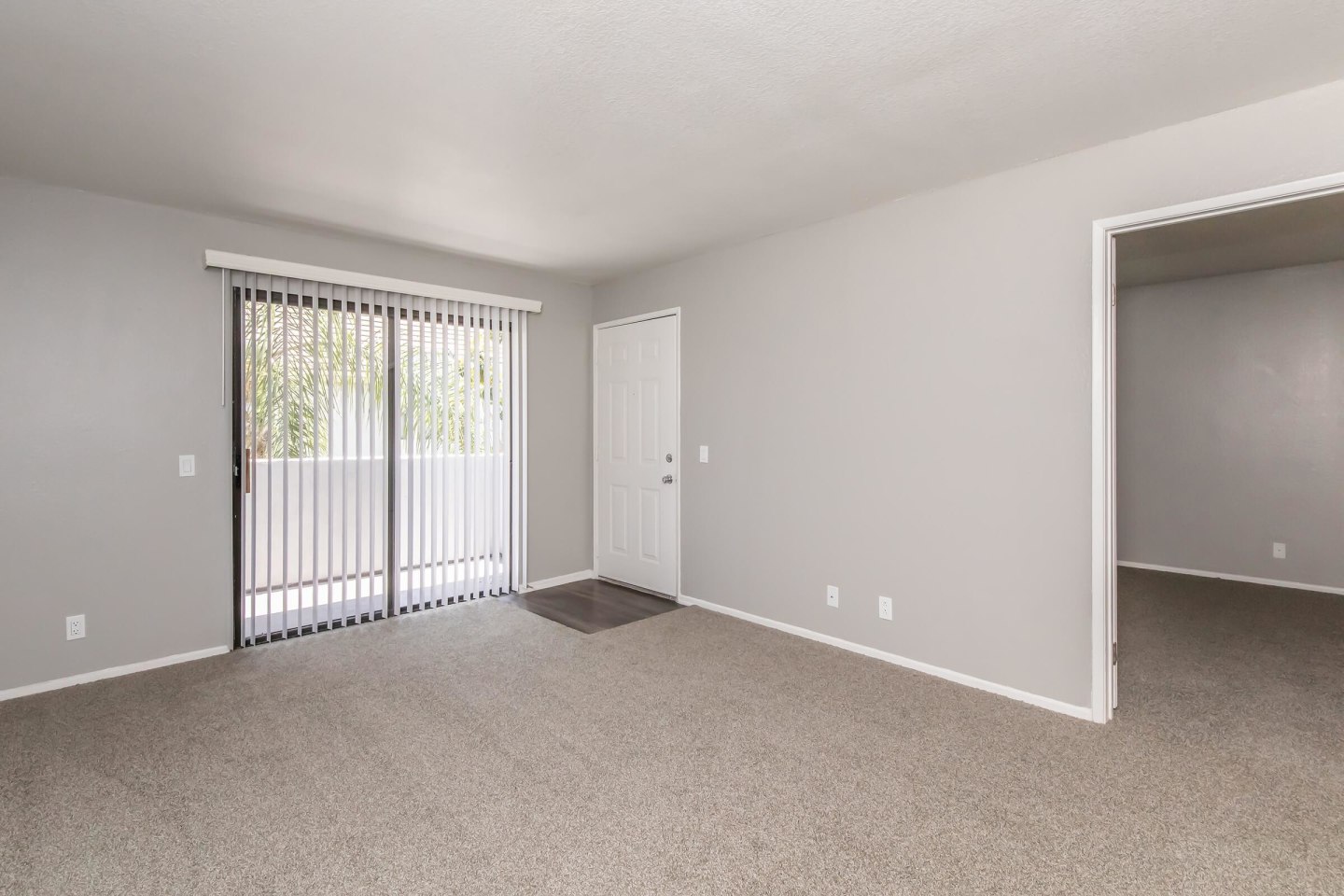 Palm Court Apartment Homes Image 45