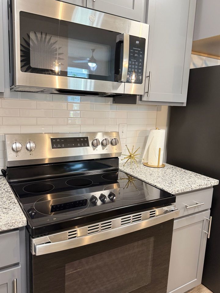 Avant at Huntington Pointe Image 95