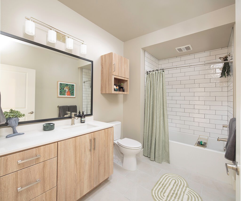 Rivair Apartment Homes Image 5