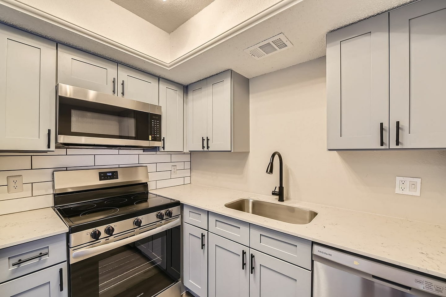Rise Spring Pointe Image 128