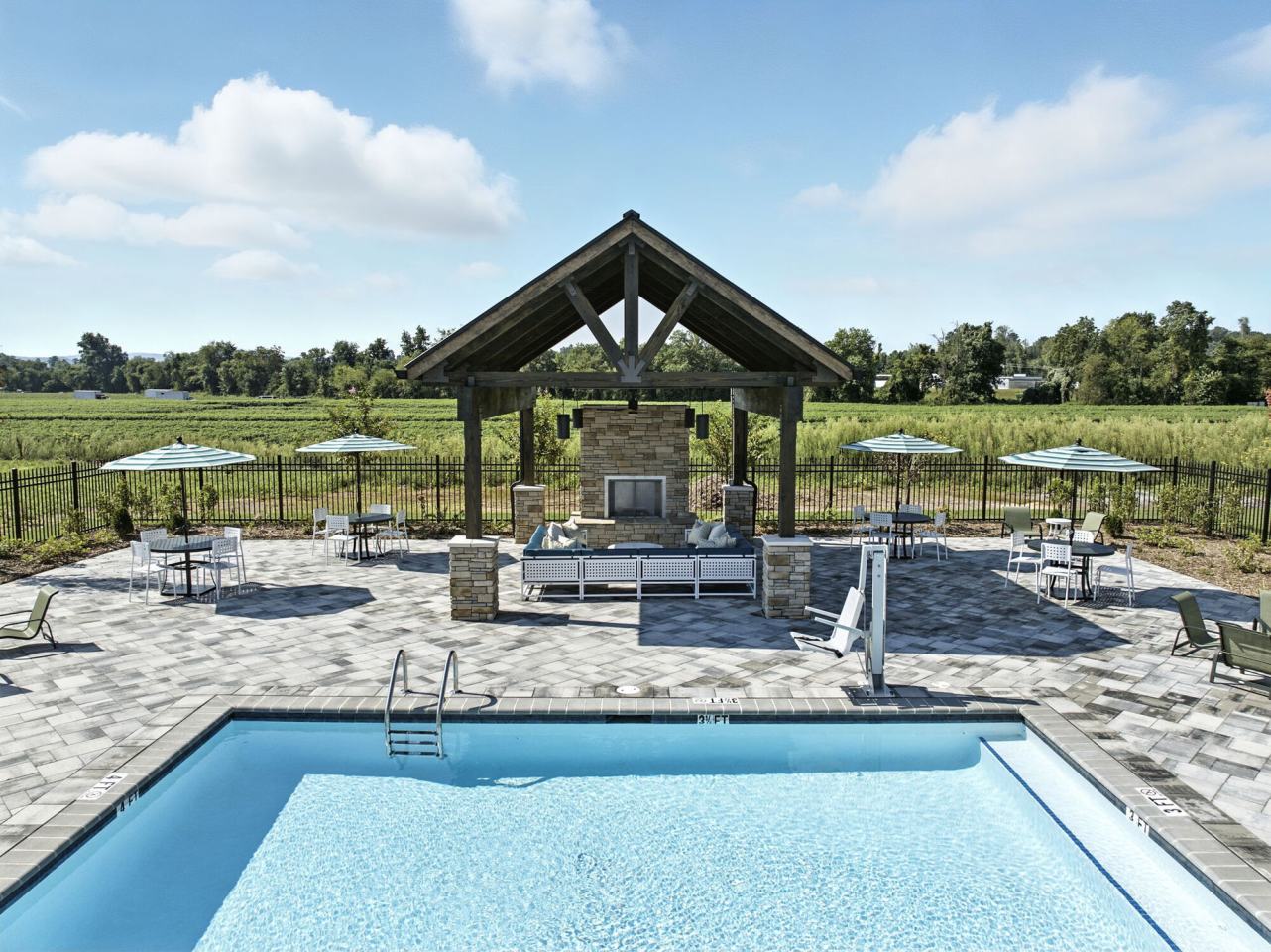 Artisan Living Mills River Image 20