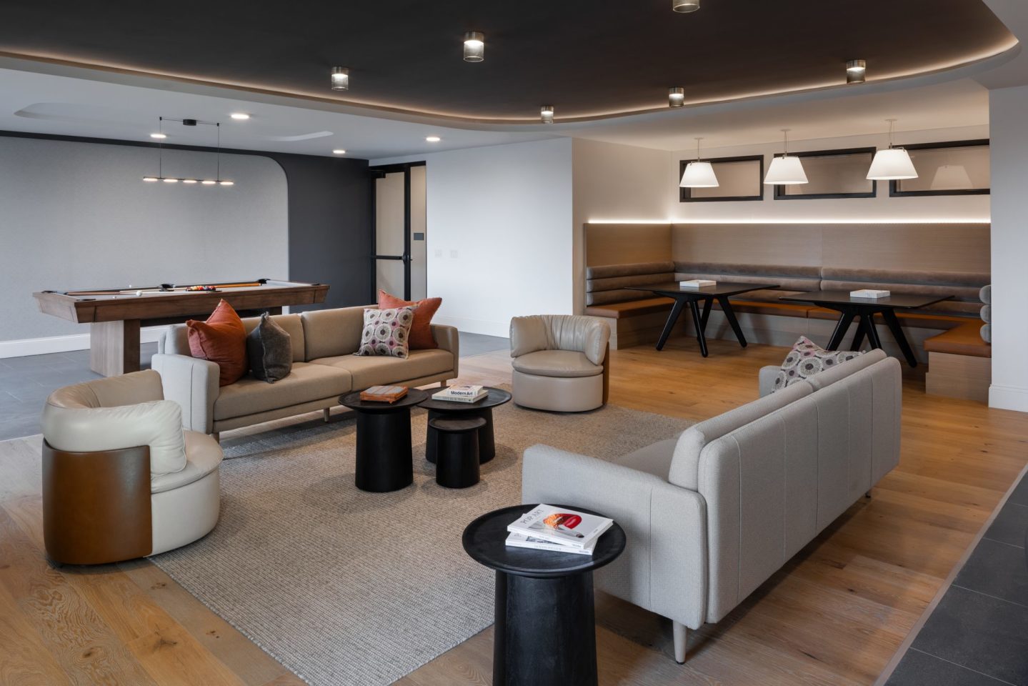 The Symphony Premier Living Image 3