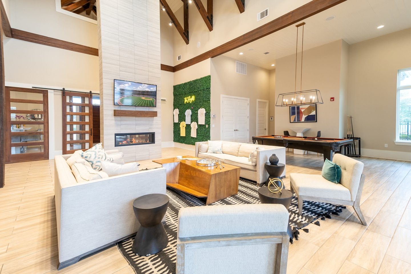 The Heights Luxury Apartments Image 25