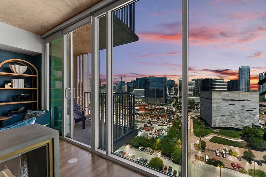 SkyHouse Dallas Apartments Victory Park Image 17