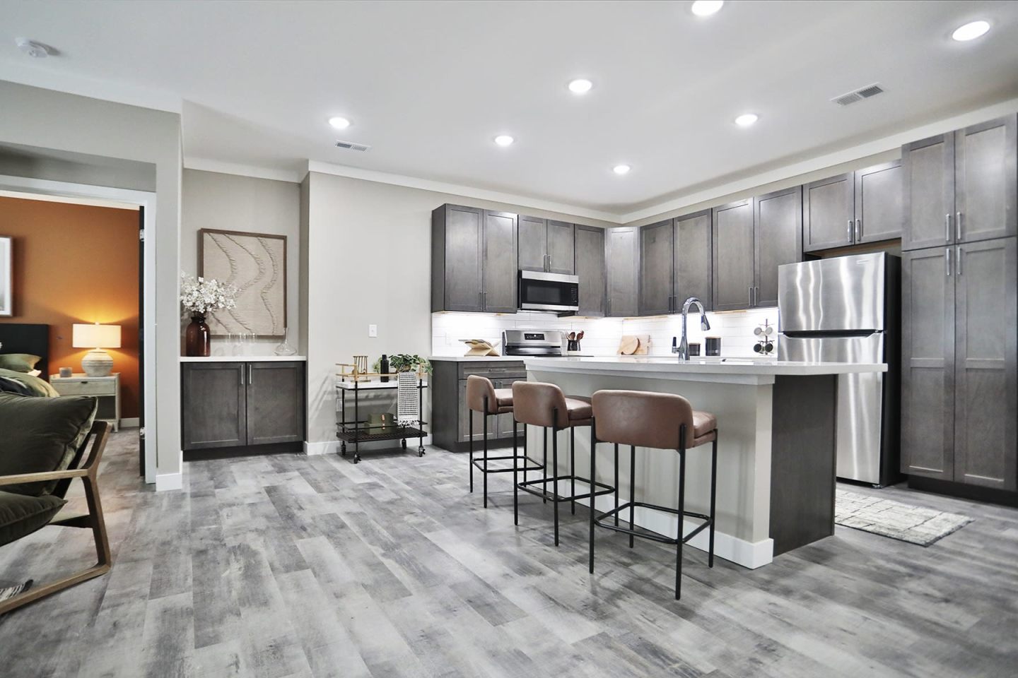 Altair Apartments Image 1