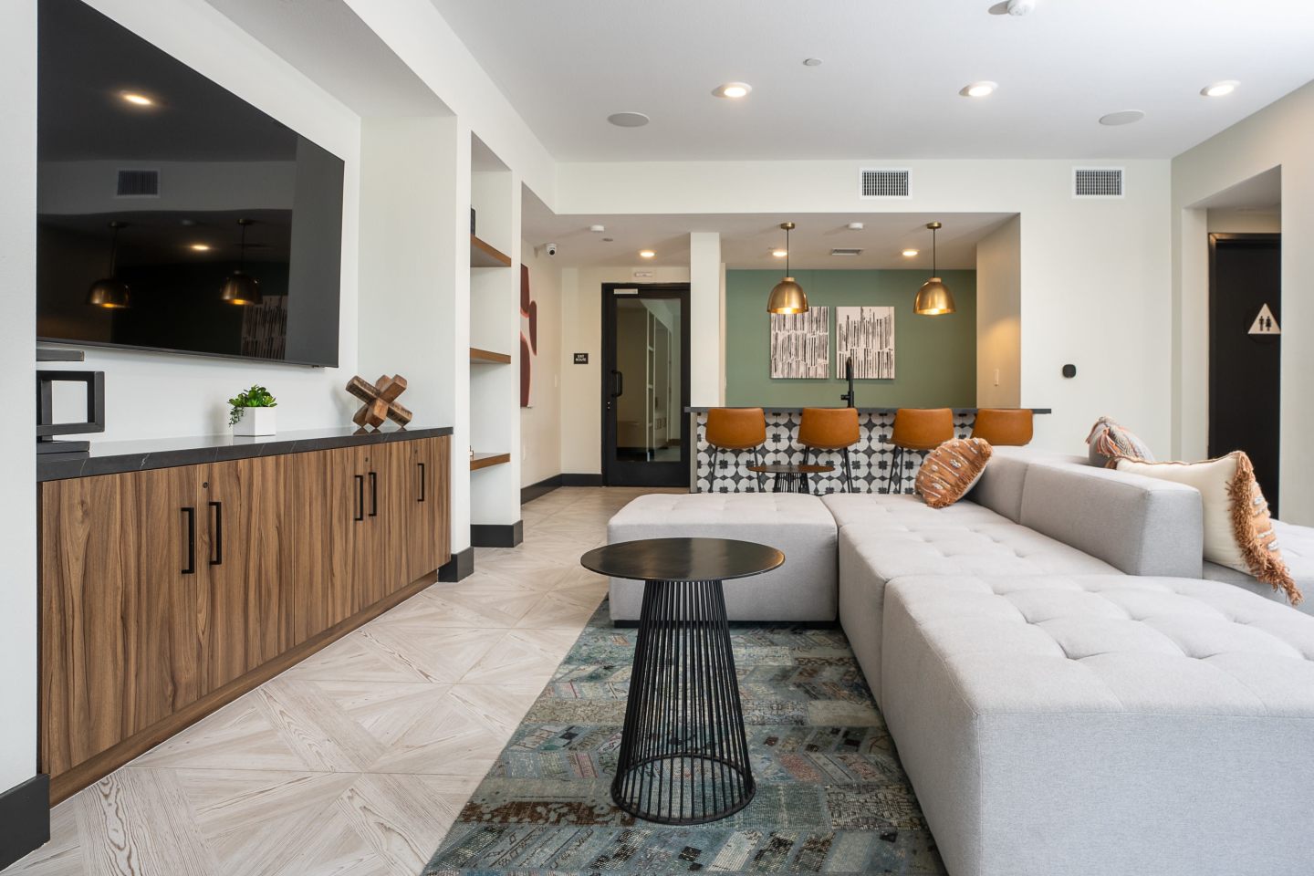 Los Alamitos Luxury Apartments Image 13
