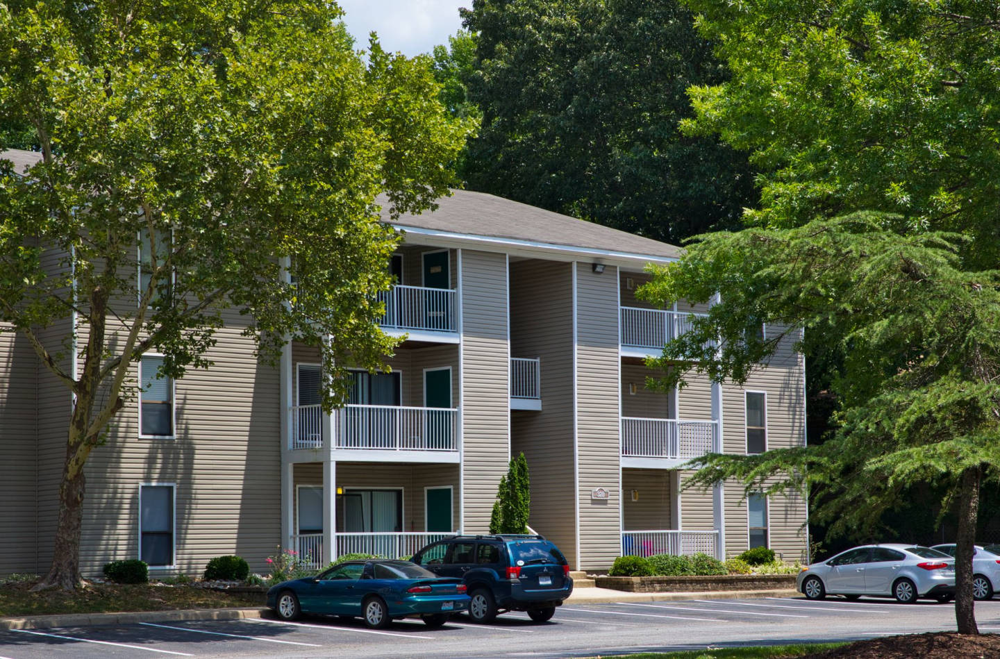 Hunter's Mill Apartments Image 23