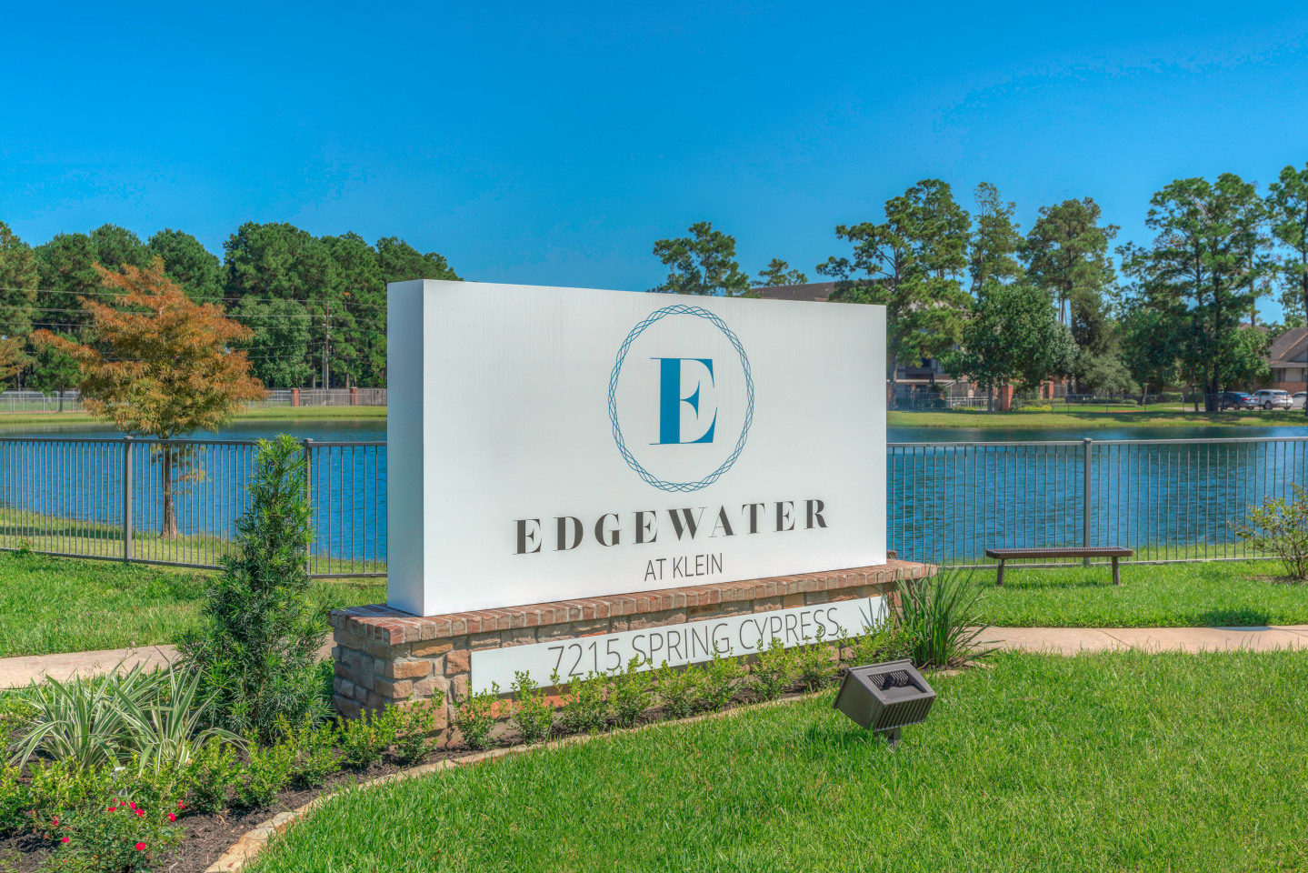 The Edgewater at Klein Image 2