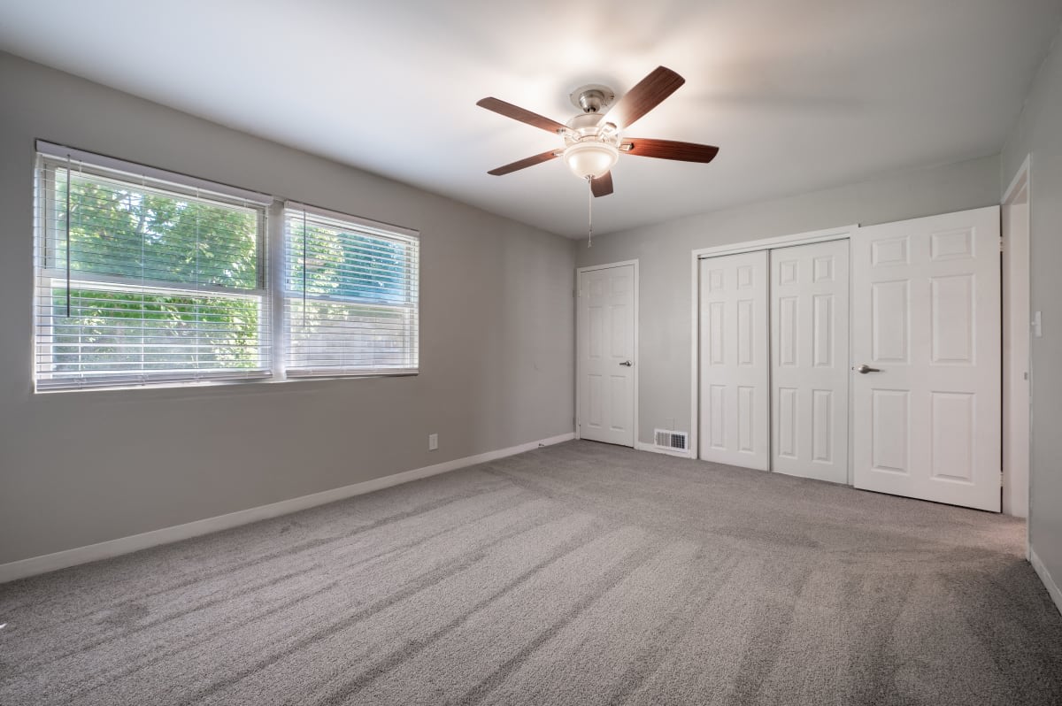 The Life at Green Arbor Image 8
