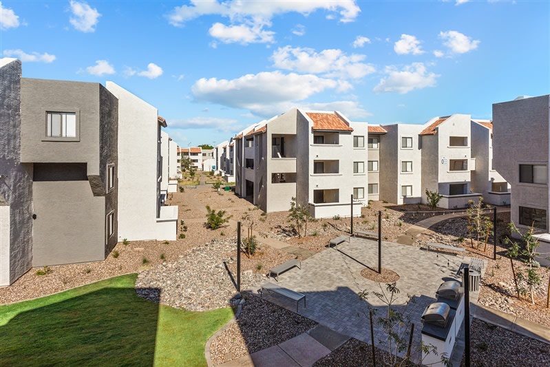 Quadrangle Village Image 22