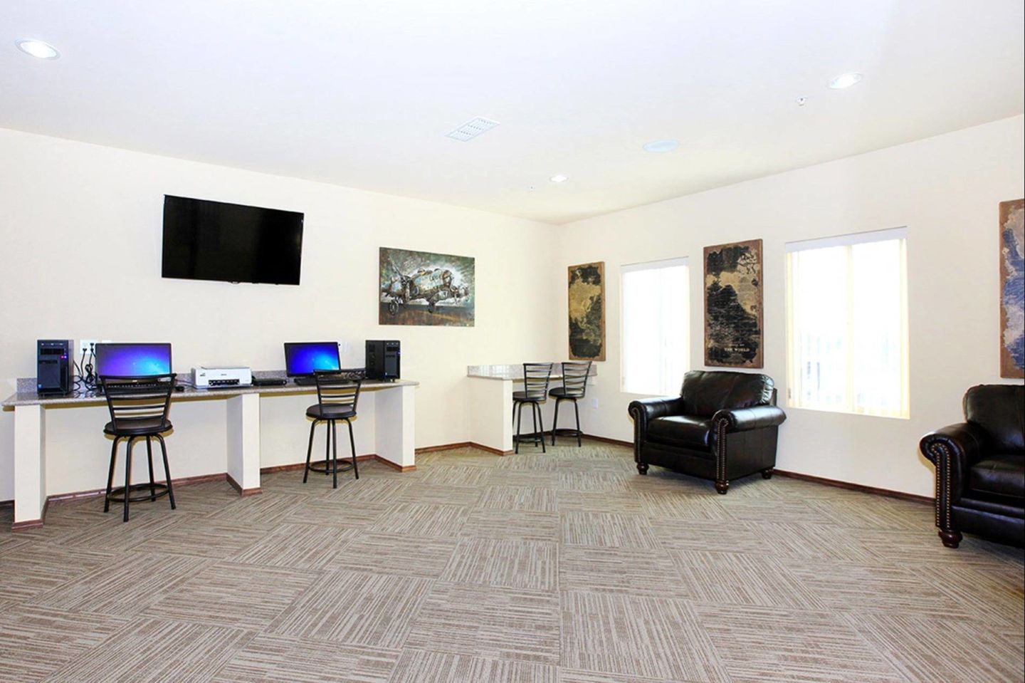 Raintree Apartments Image 19
