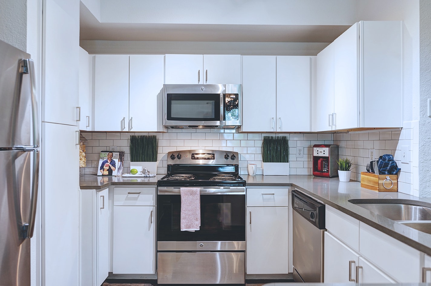 Cortland River Place Image 19