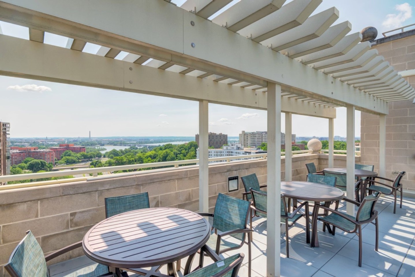 Parc Rosslyn Apartments Image 18