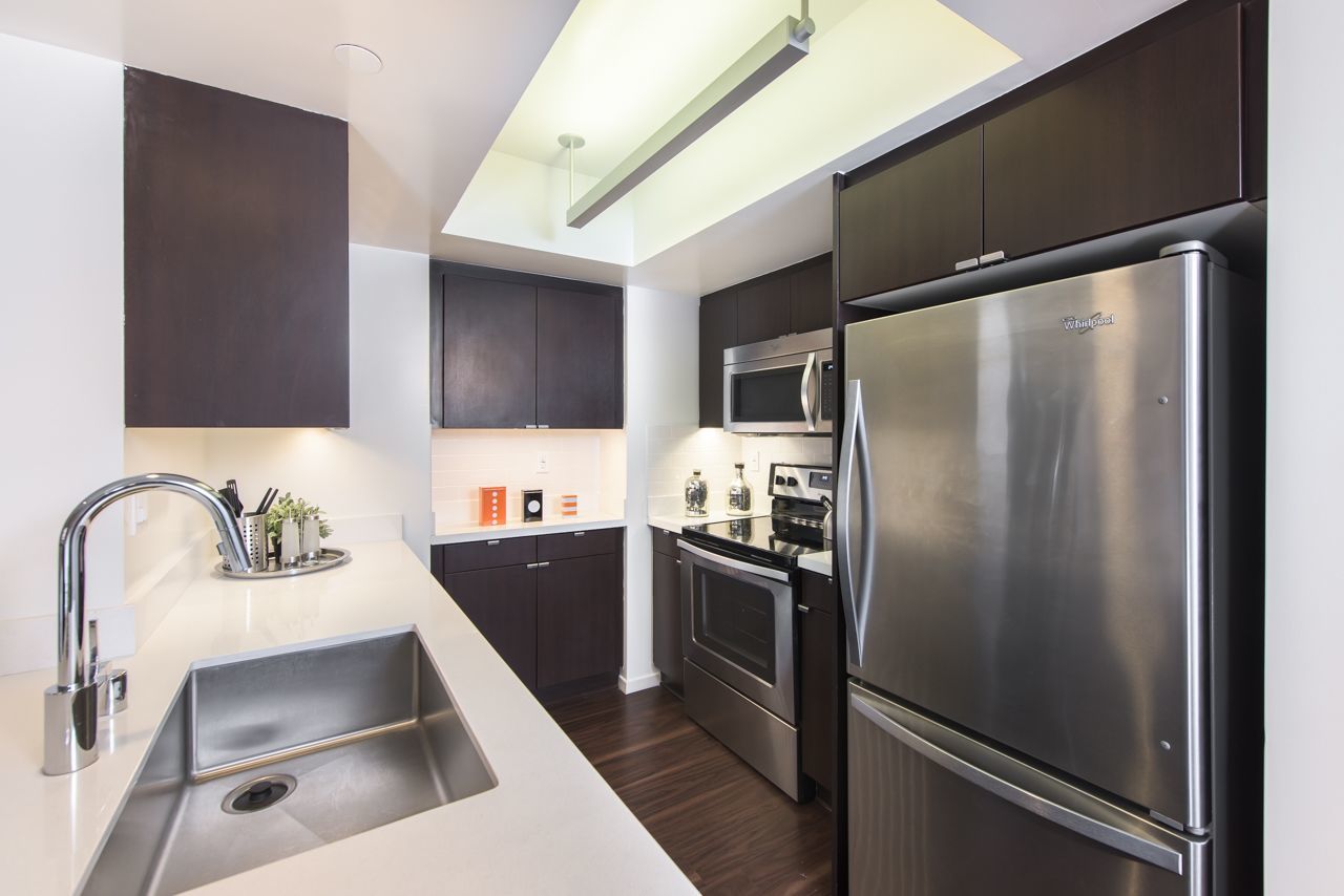 255 Grand Image 5