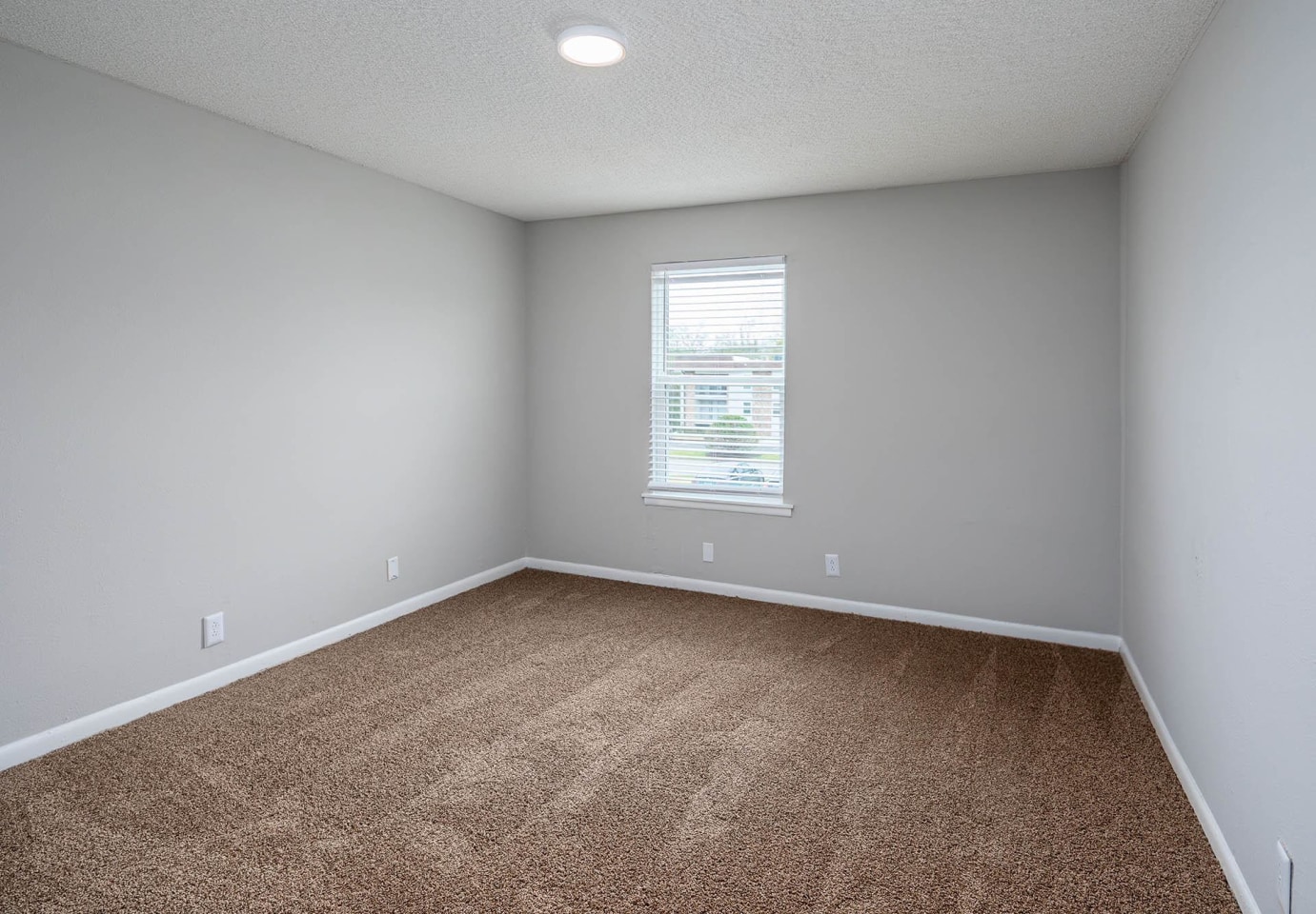 Orchard Park Apartments Image 9