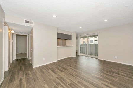 Autumn Breeze Apartments Image 27