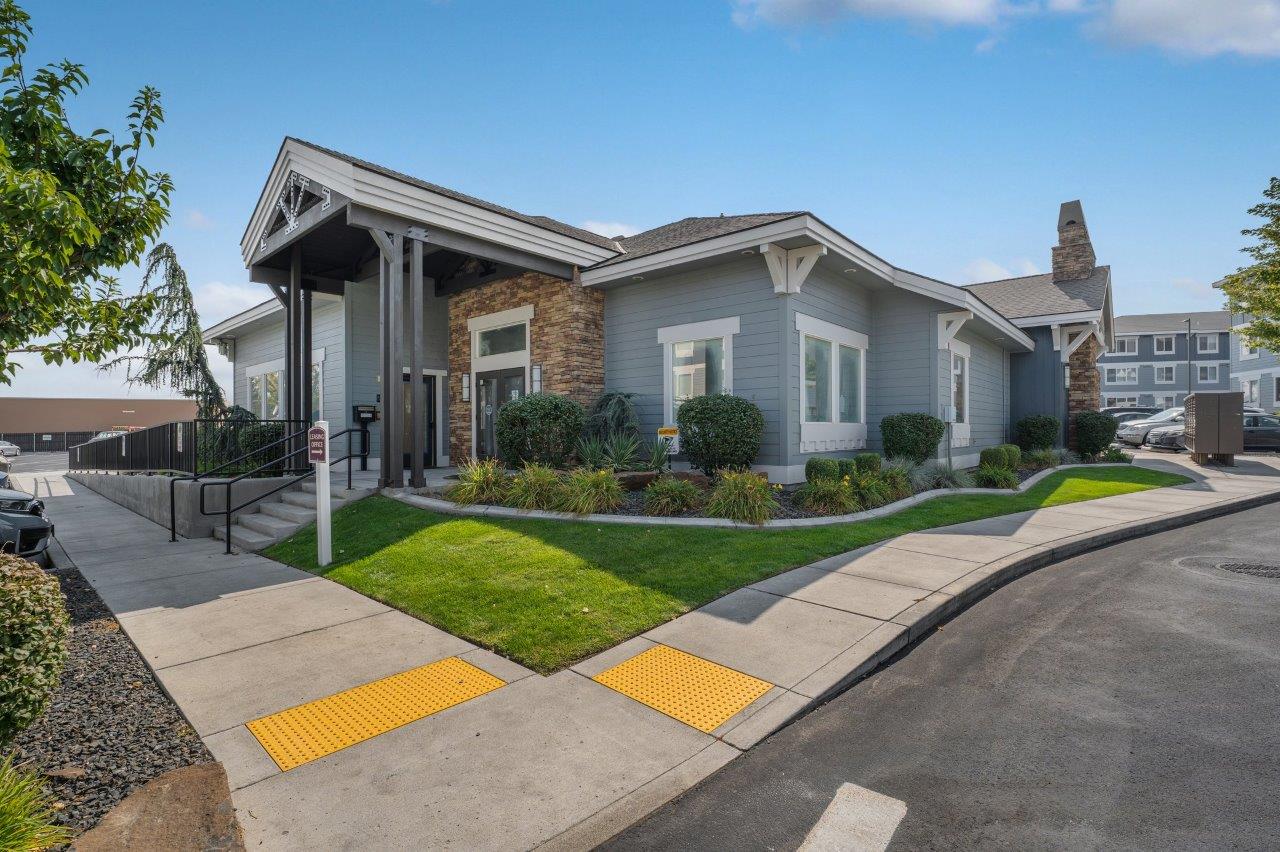 Regency Park Apartments at Queensgate Image 25