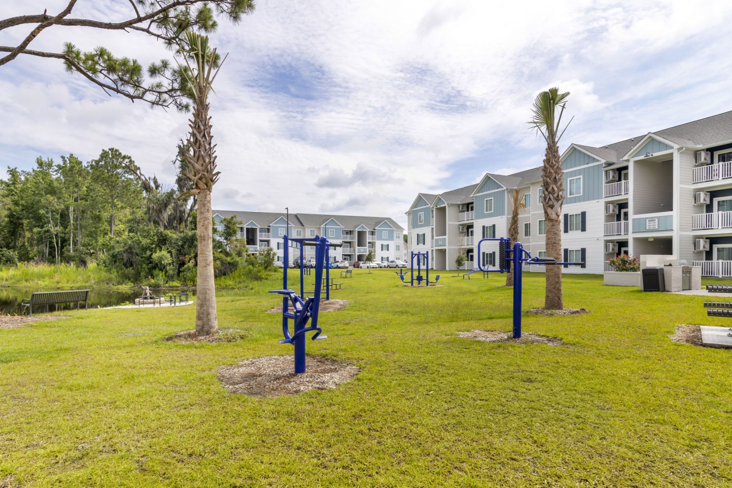 Pointe Grand Apartment Homes Image 8