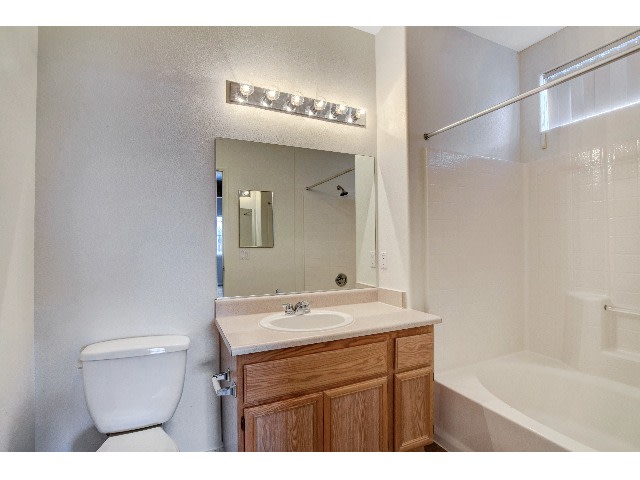 Tierra Villas at Lone Mountain Image 9