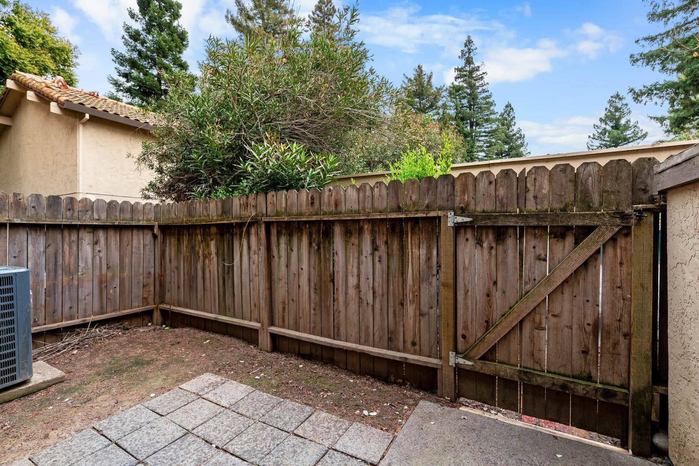 Southwood Townhomes Image 38
