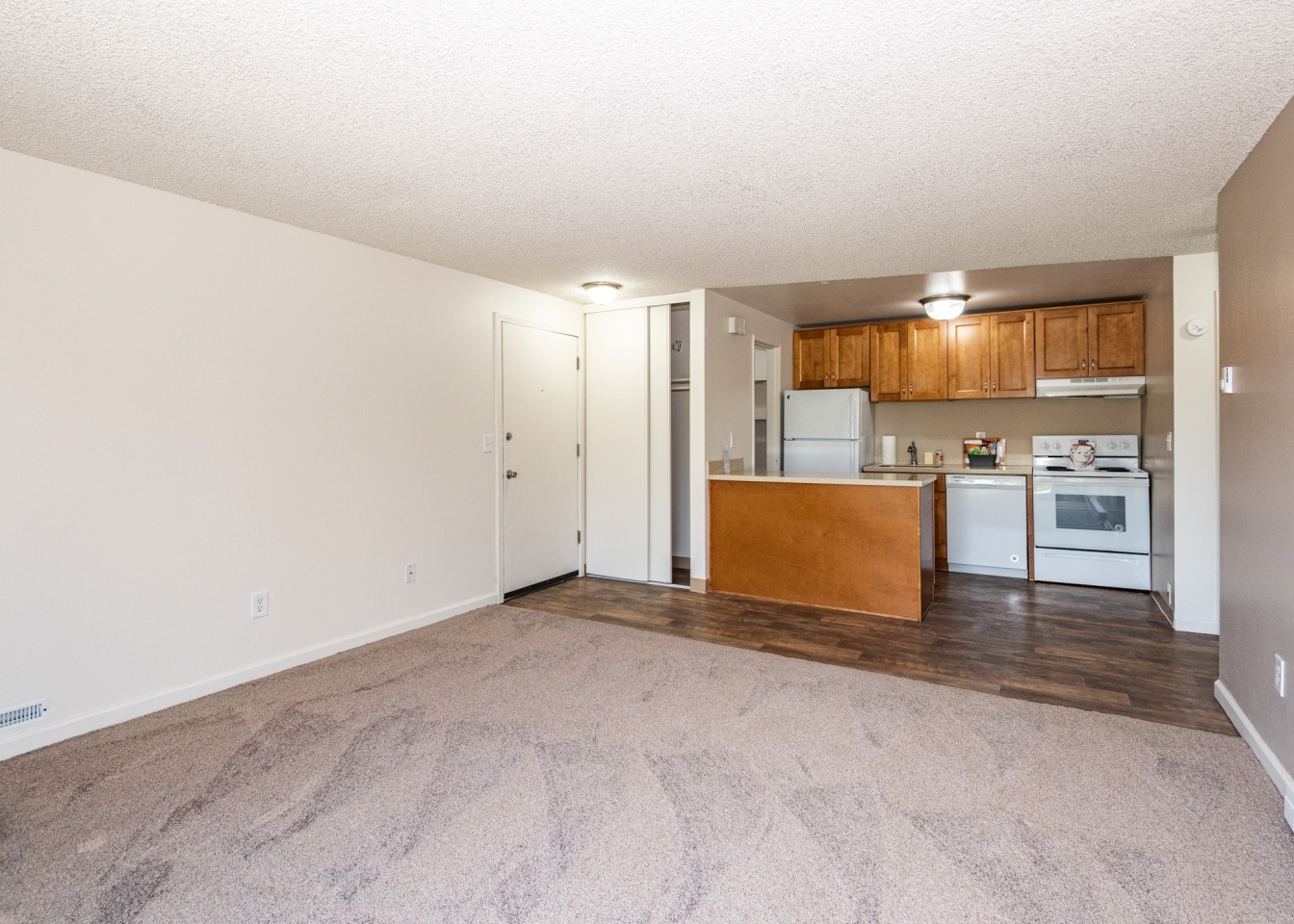 Creekside Commons Image 14