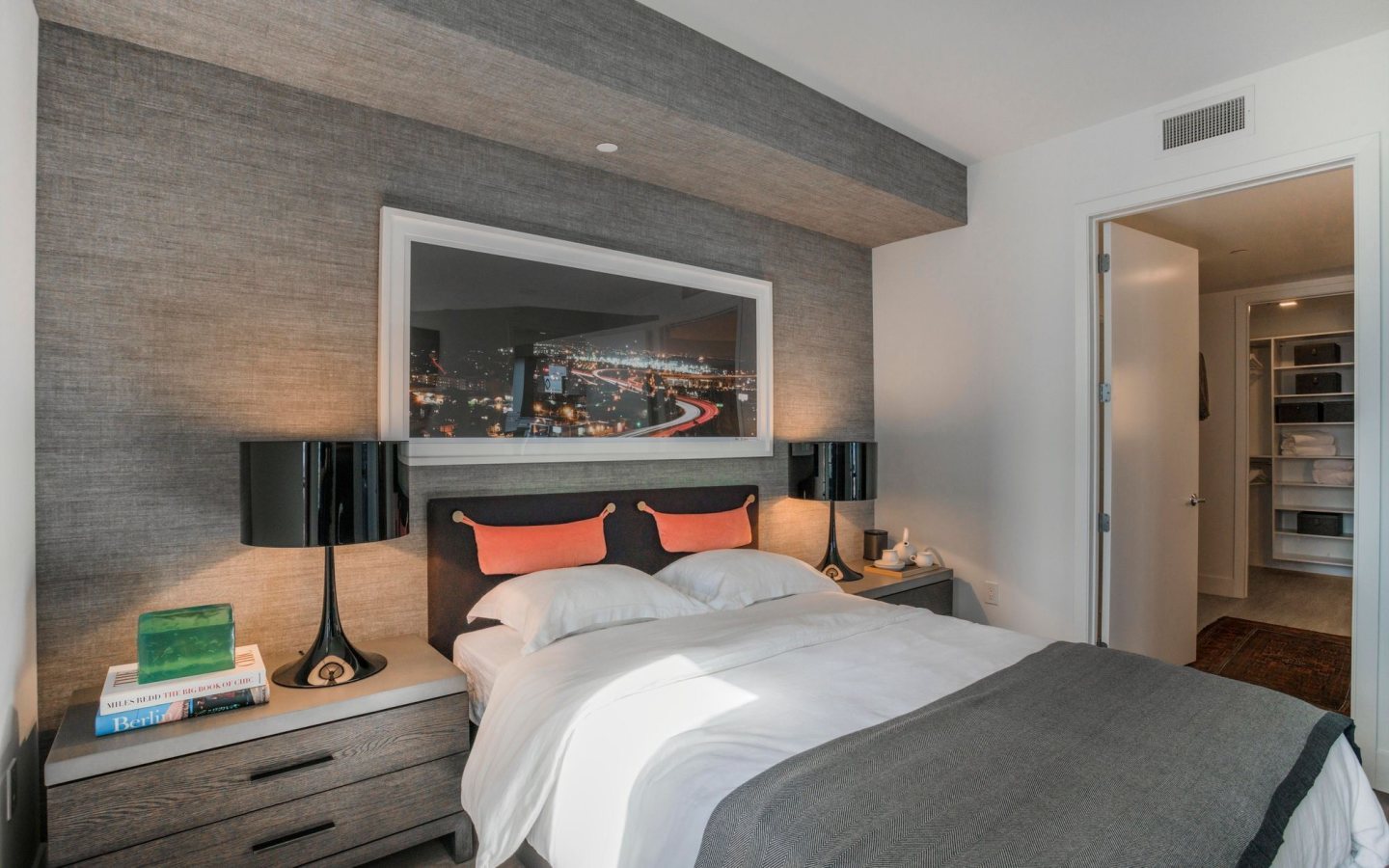 Shift Apartments Image 38