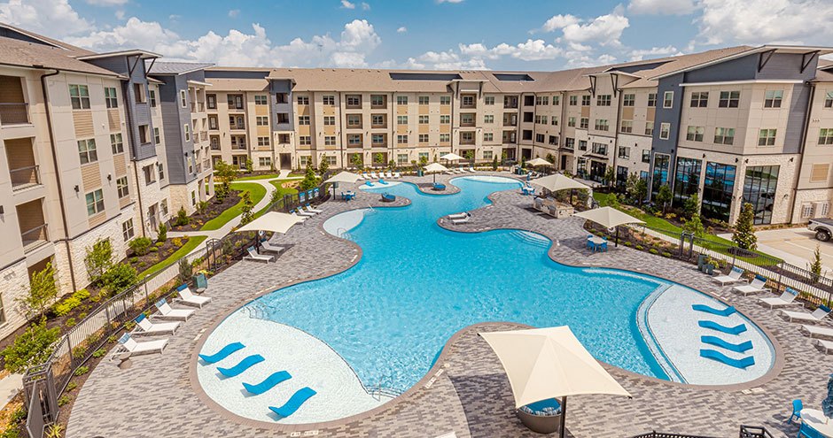 Brea Luxury Apartments Image 7