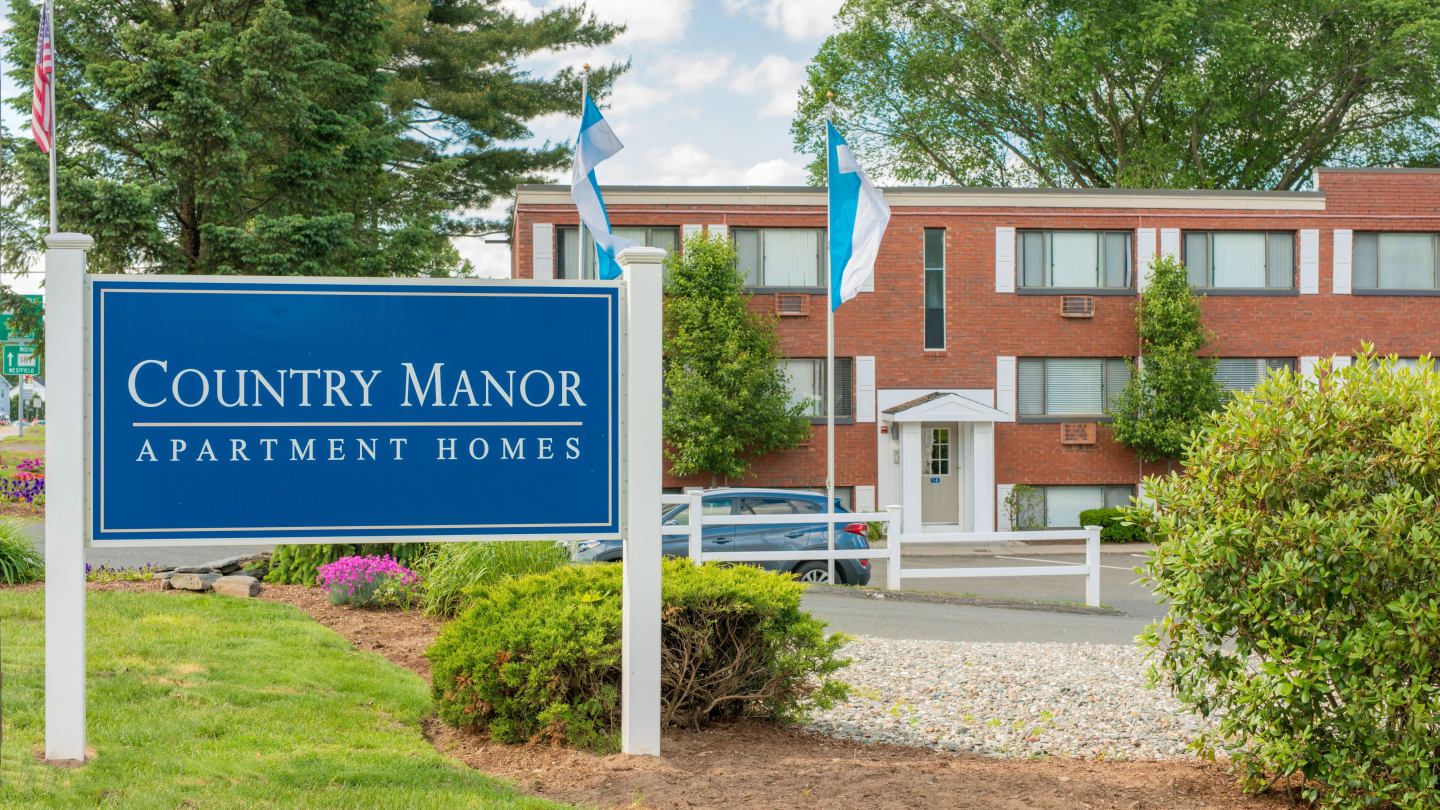 Country Manor Image 22