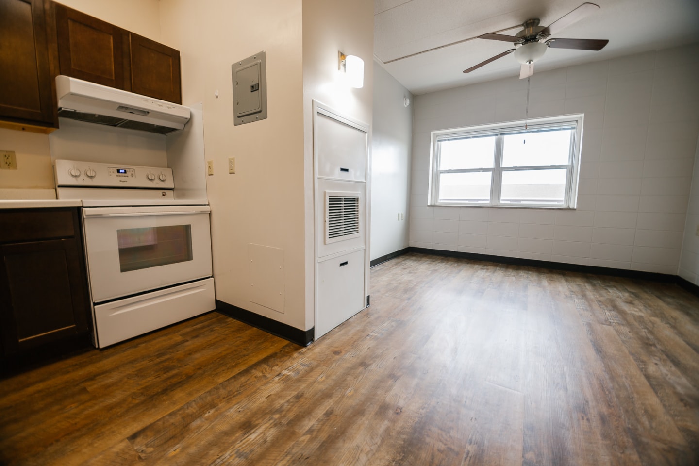 Meadowlawn Plaza Apartments Image 19