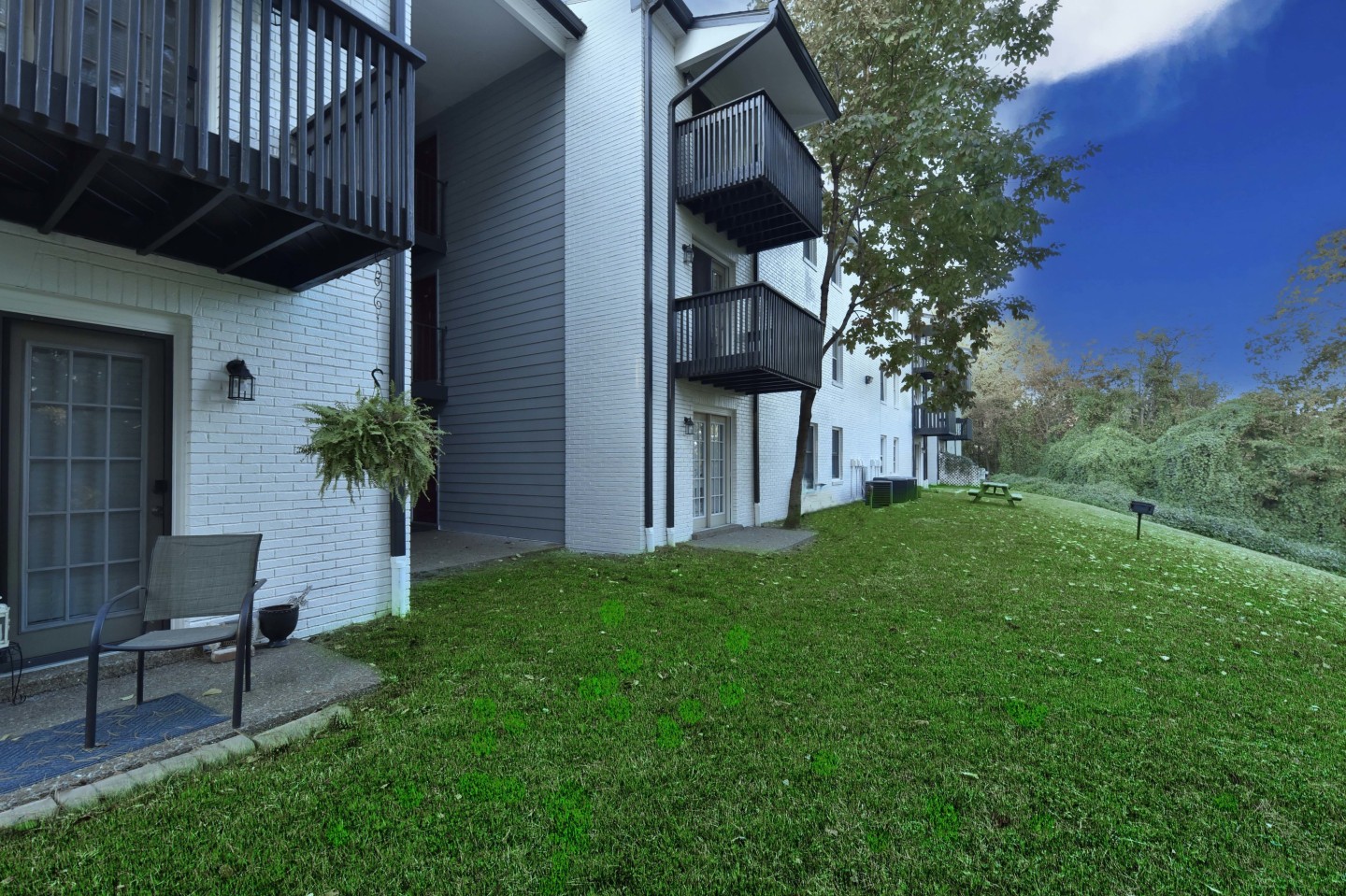 421 at Whitsett Image 28