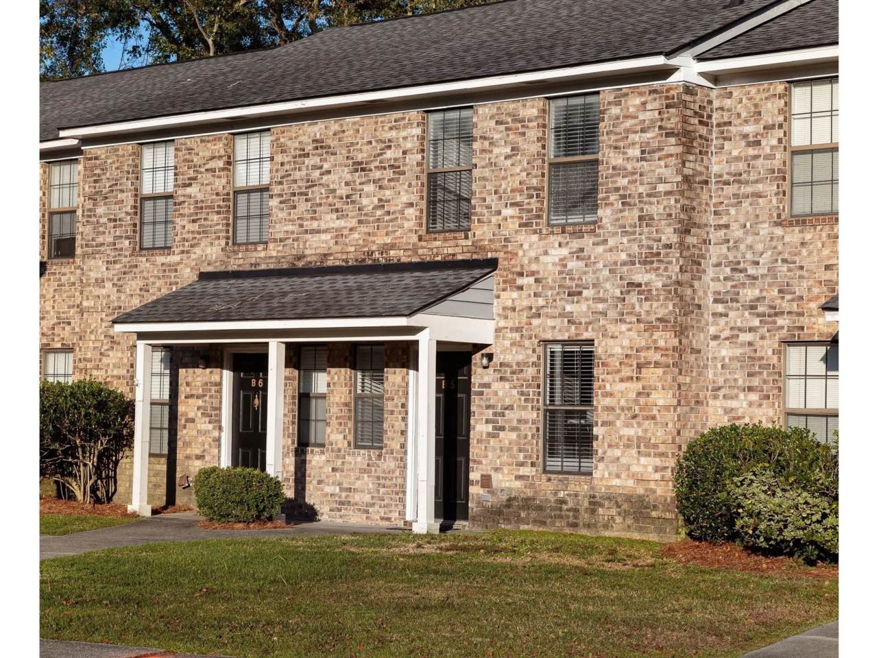 Plantation Flats Image 7