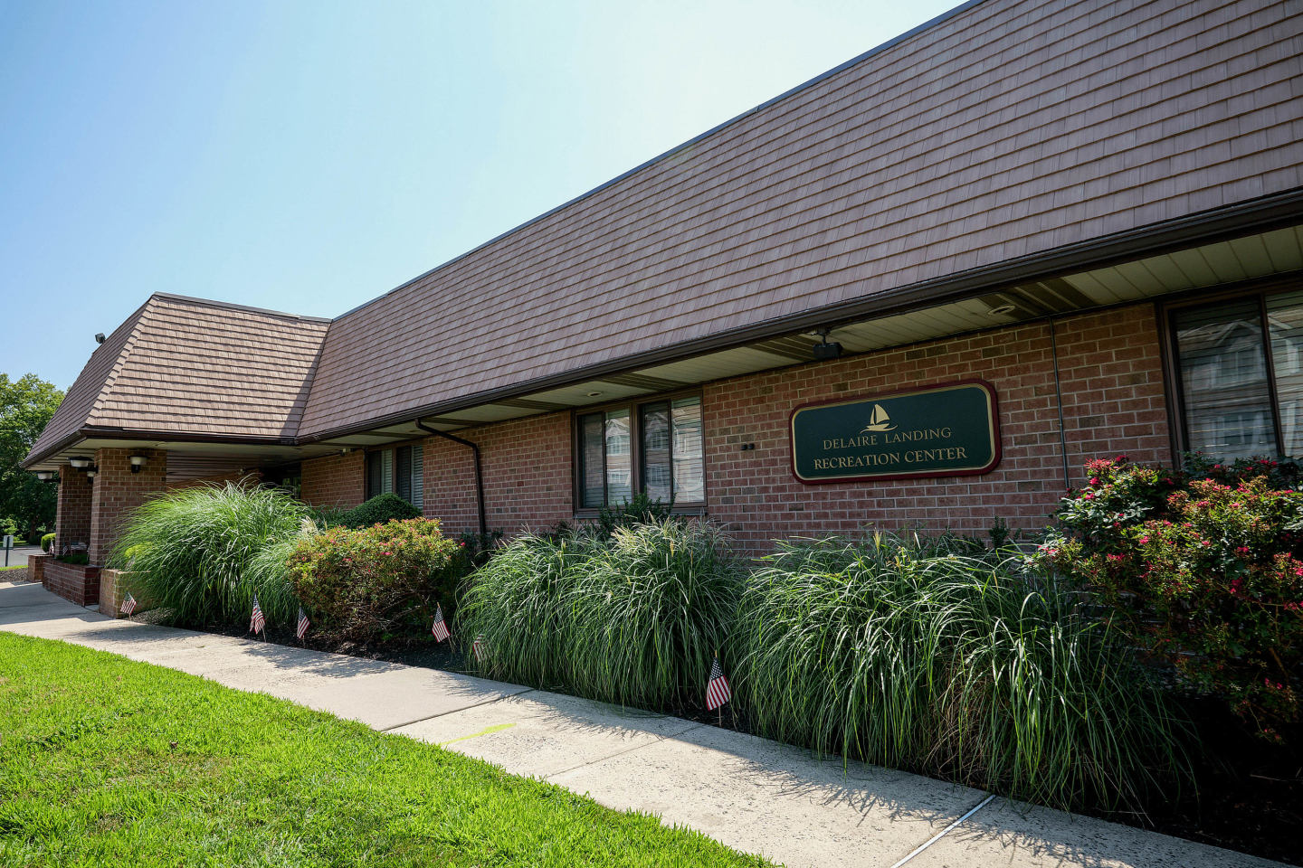 Delaire Landing Image 33