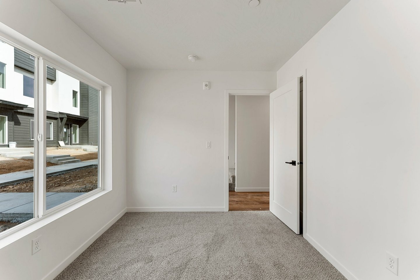 Coal Creek Townhomes Image 22