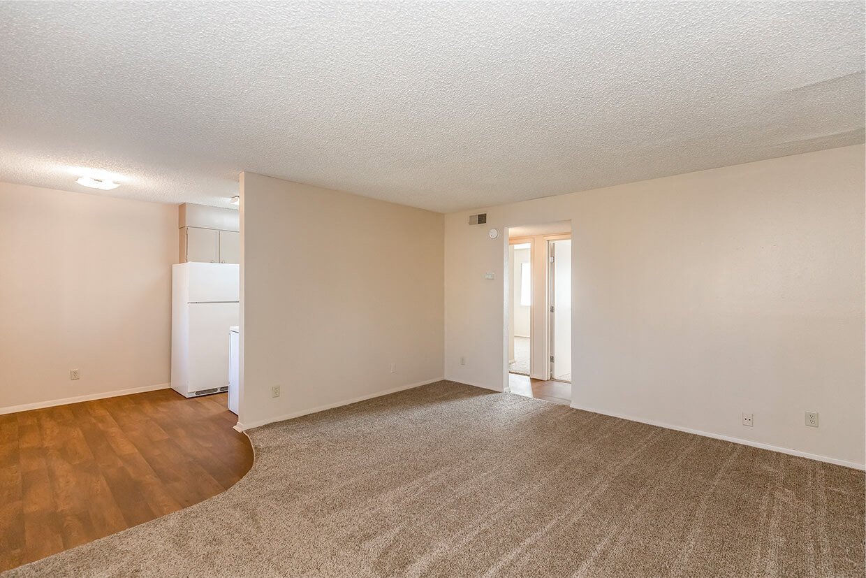 Raintree Apartments Image 20