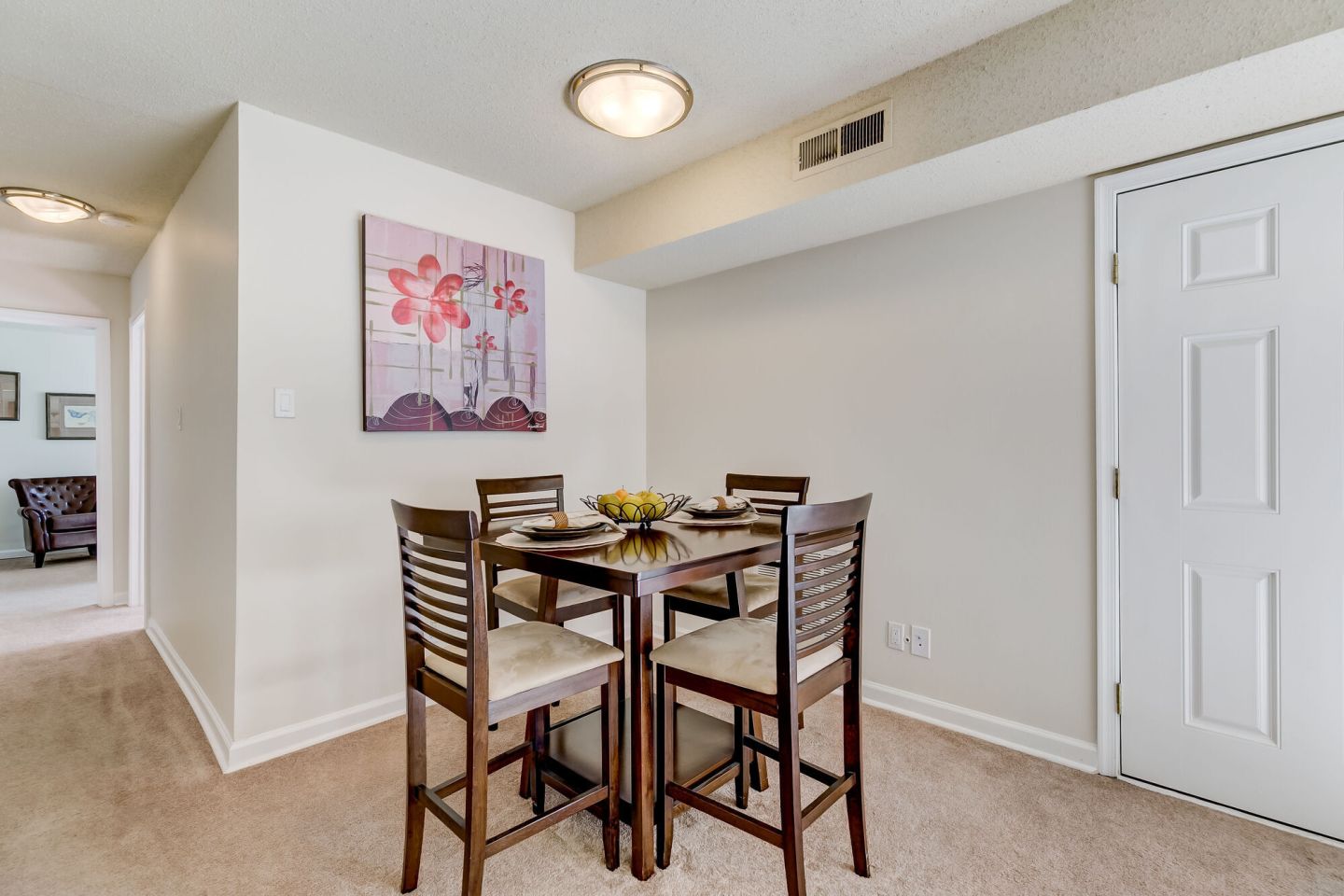 Peninsula Grove Apartments at Town Center Image 26