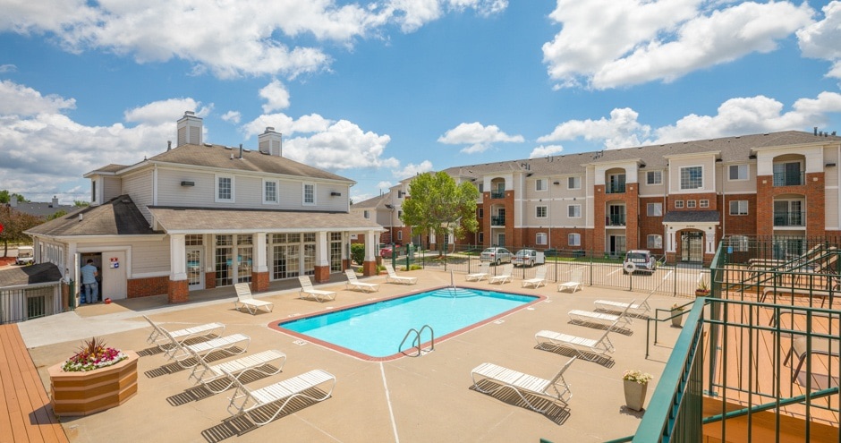 Polo Club Apartments Image 21