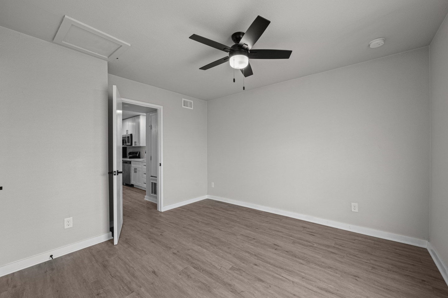 Sunset Heights Image 65