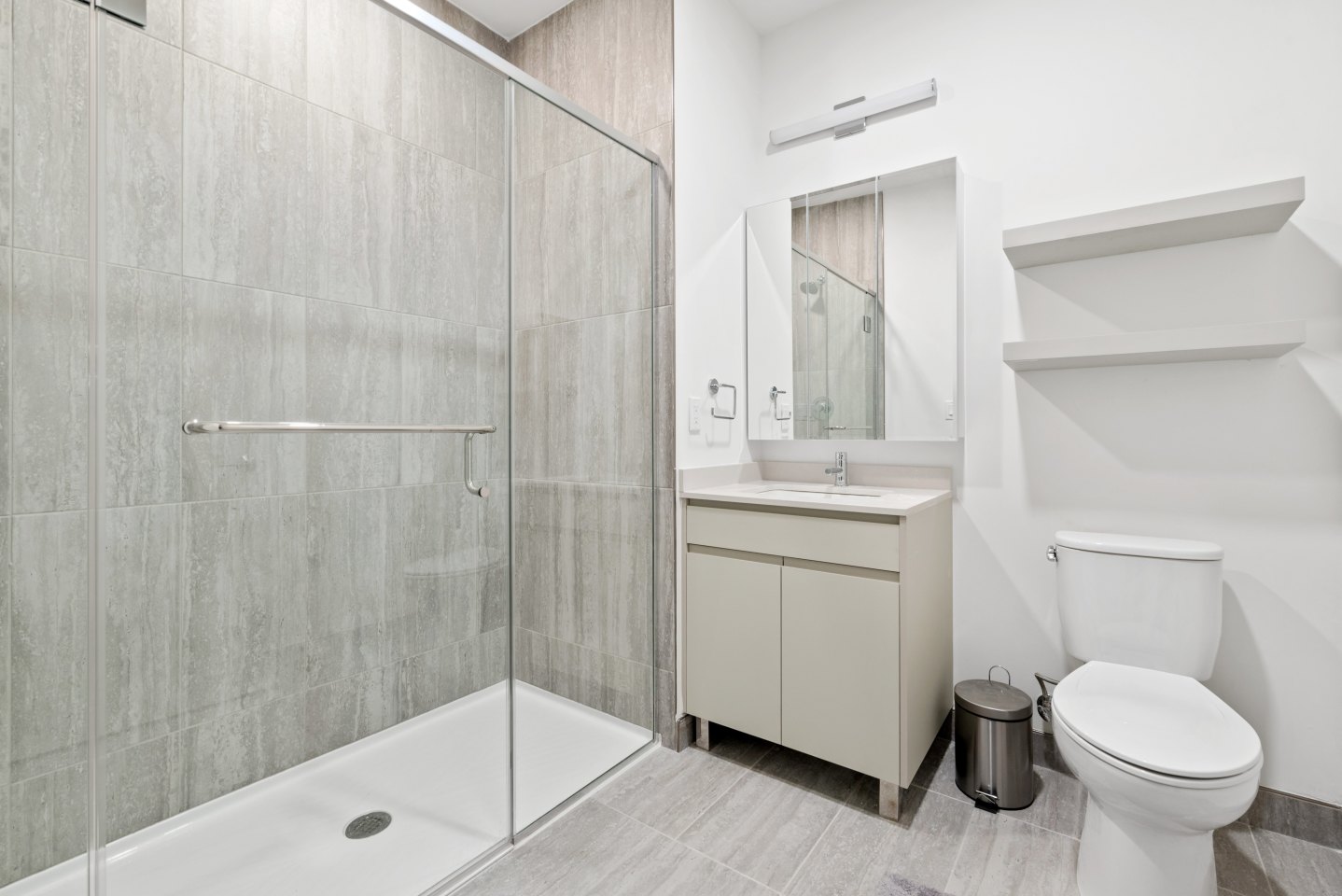 Le Leo Co-Living (Shared Apartment) Image 13