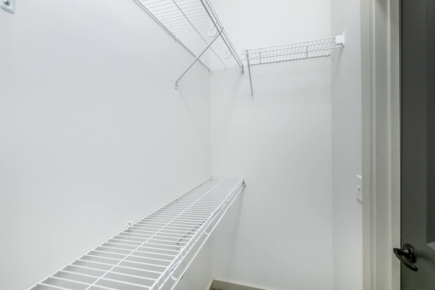 1810 Belcourt Image 13