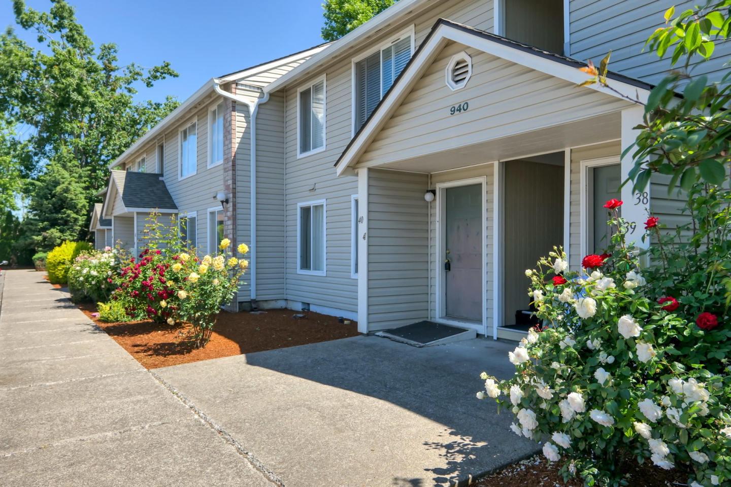 Pacific Crest Apartments Image 33