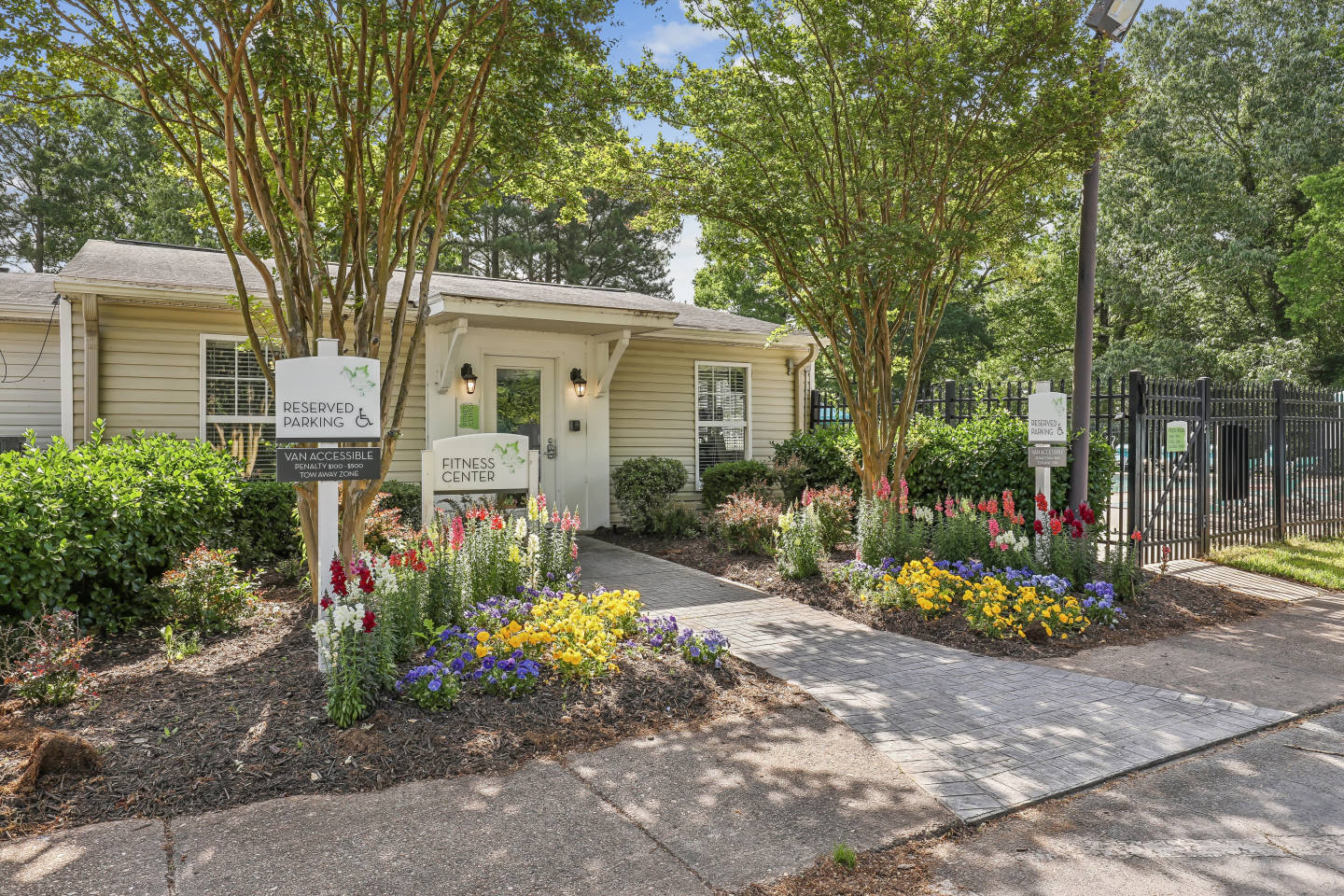 Woodshire Apartments Image 14