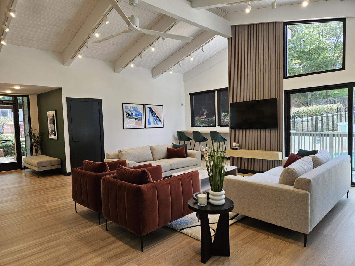 Chatsworth Apartments Image 14