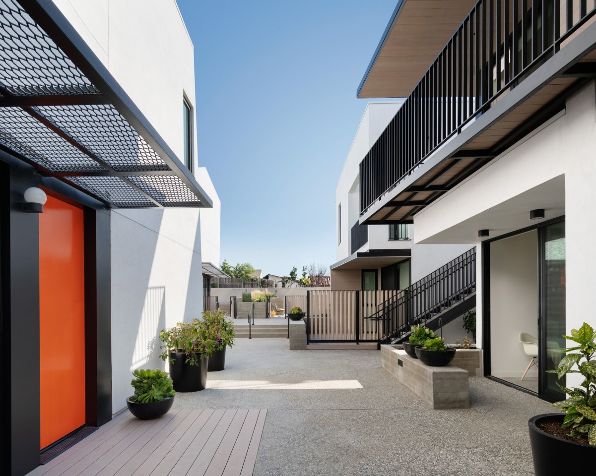 810 Ashland Image 15