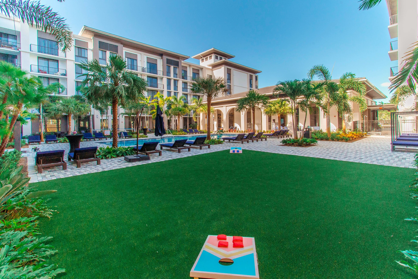 The Point at Palm Beach Gardens Image 2