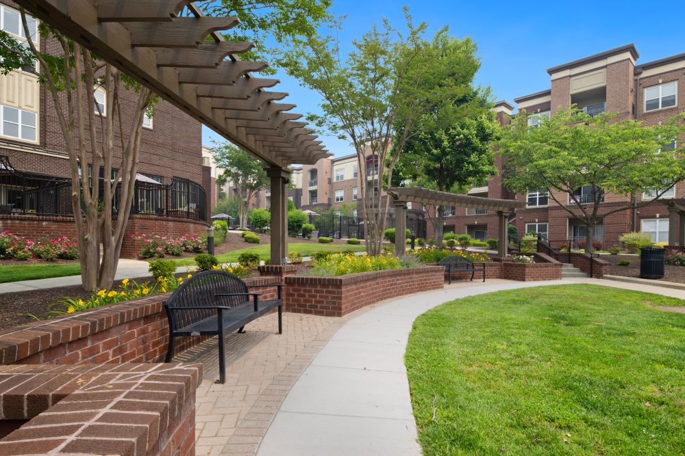 17 Barkley Apartments Image 37