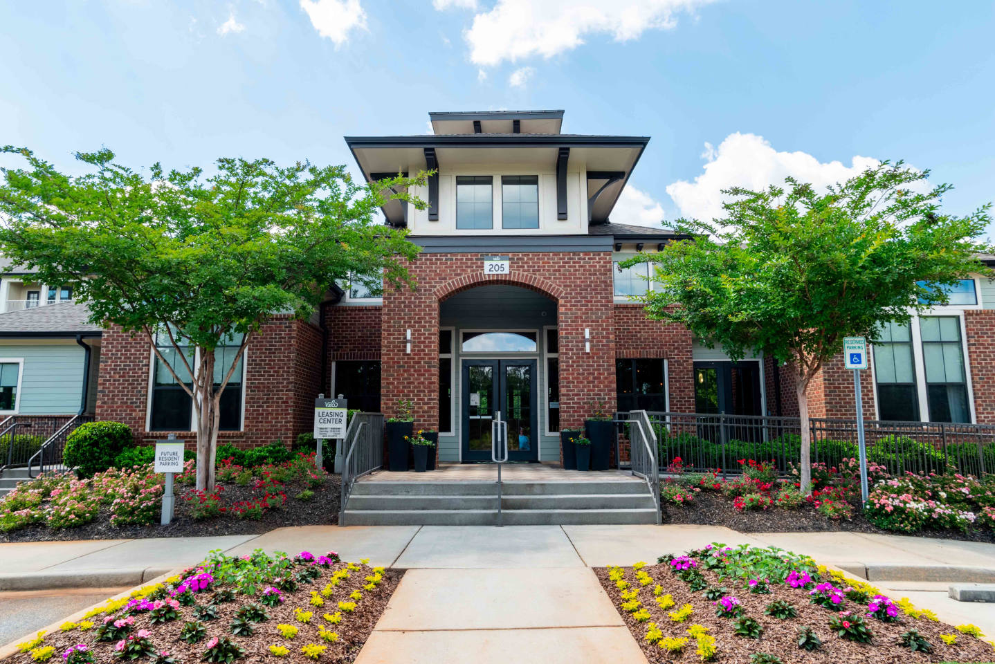 Velo Verdae Apartments Image 2