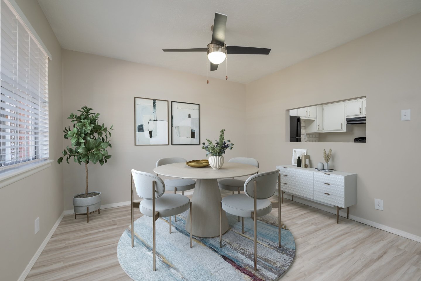 Pine Lane Apartments Image 2