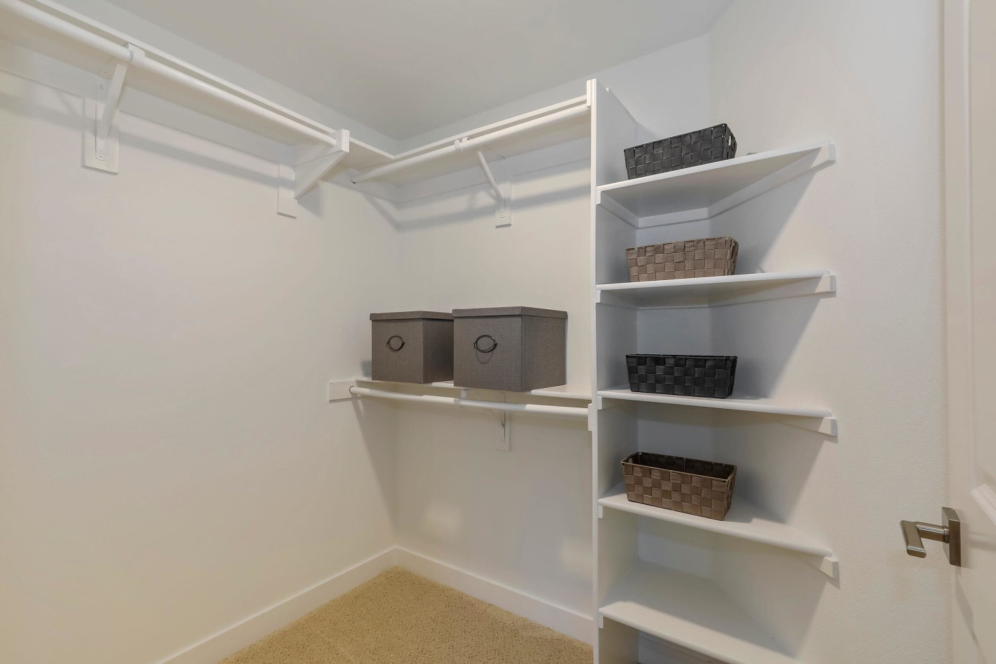 Esencia Sur Apartment Homes Image 55
