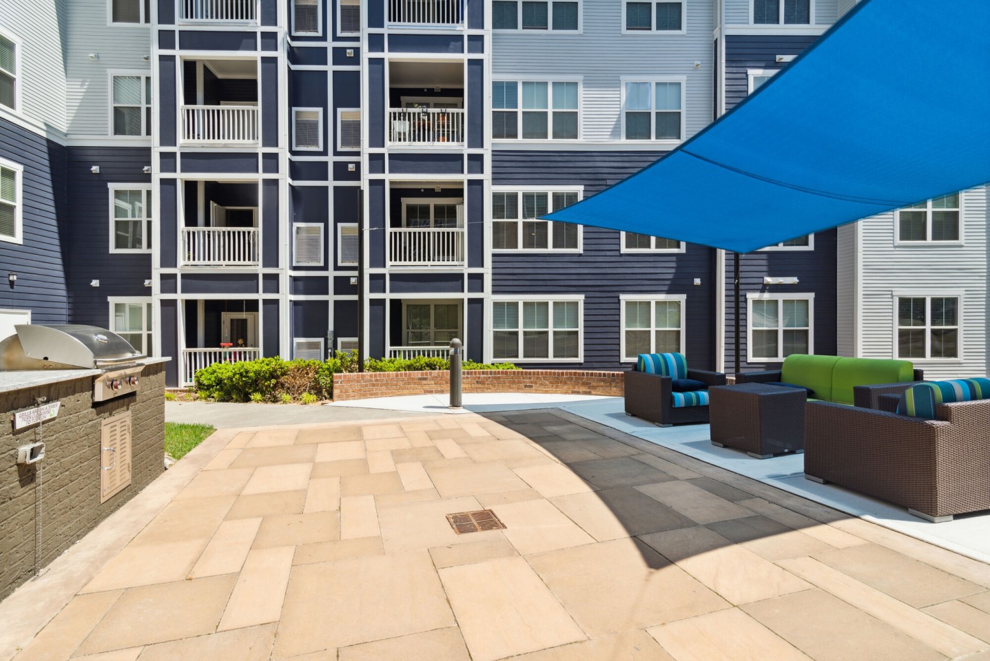 Level at 401 Image 1